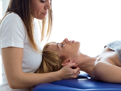 Manual Therapy in Noida